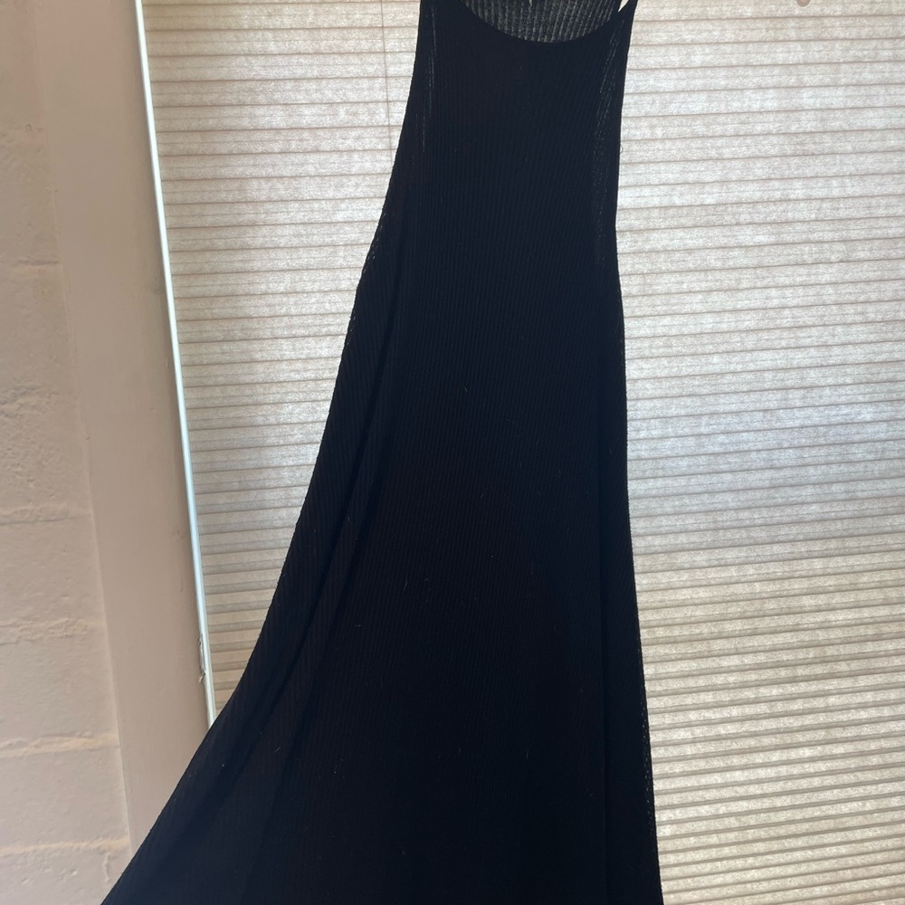Tres Bien Black Halter Maxi Gown